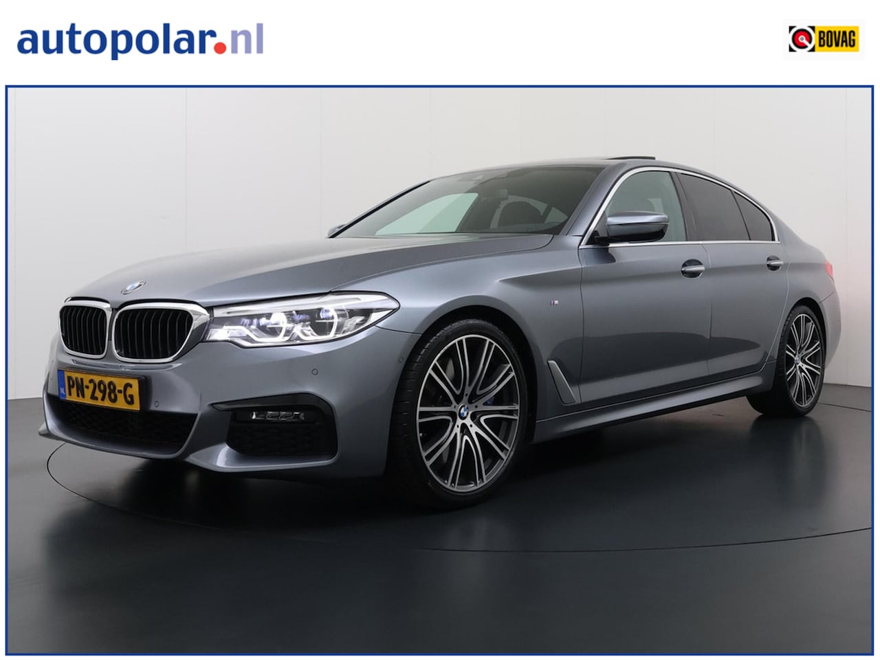 BMW 5-serie - 540i High Executive 20Inch/Trekhaak/B&W Audio etc. - AutoWereld.nl