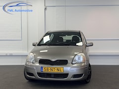 Toyota Yaris - 1.3 VVT-i Idols | Airco | Elektrische ramen | Nieuwe APK |