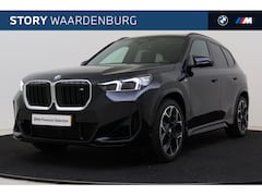 BMW X1 - M35i High Executive Automaat / Panoramadak / M Sportstoelen / M adaptief onderstel / Stuur