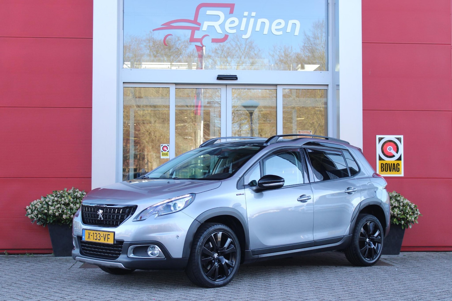 Peugeot 2008 - 1.2 130PK GT-LINE | PANORAMA DAK | GRIP CONTROL | CRUISE CONTROL | DAB+ RADIO | APPLE CARP - AutoWereld.nl
