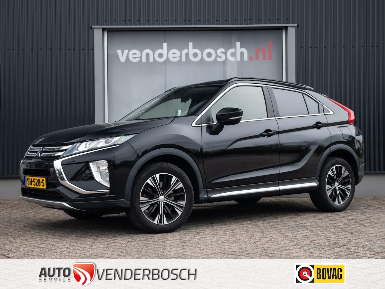 Mitsubishi Eclipse Cross - 1.5 DI-T First Edition 163pk | Automaat | HUD | 360 Camera | Stoelverwarming - AutoWereld.nl
