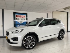 SEAT Tarraco - 1.4 TSI e-Hybrid PHEV FR Panoramadak/trekhaak /Apple carplay/android