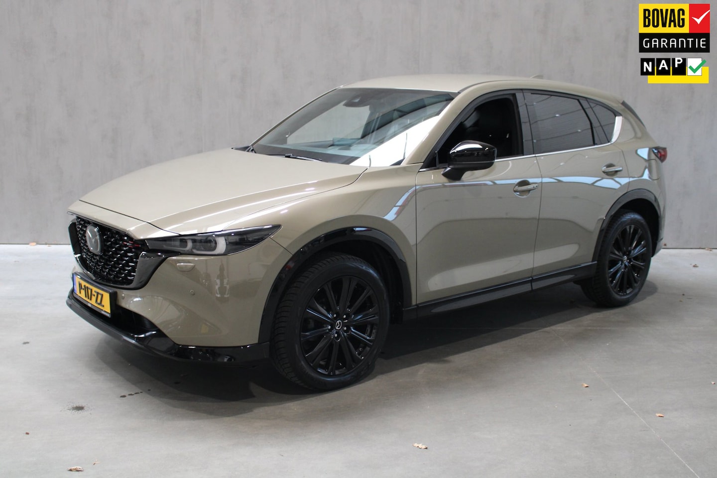 Mazda CX-5 - 2.0 SkyActiv-G 165 Sportive Leer/HUD/360g/Trekhaak prijs is rijklaar incl 12 maanden garan - AutoWereld.nl