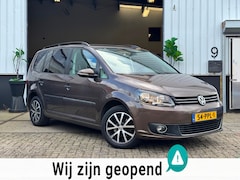 Volkswagen Touran - 1.2 | TSI | BOEKJES | AIRCO | ELEKTRISCHE RAMEN | ZEER NETJES | NAP |