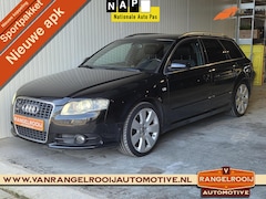 Audi A4 Avant - 2.0 TFSI quattro Advance S-line, xenon, 18", clima, navi