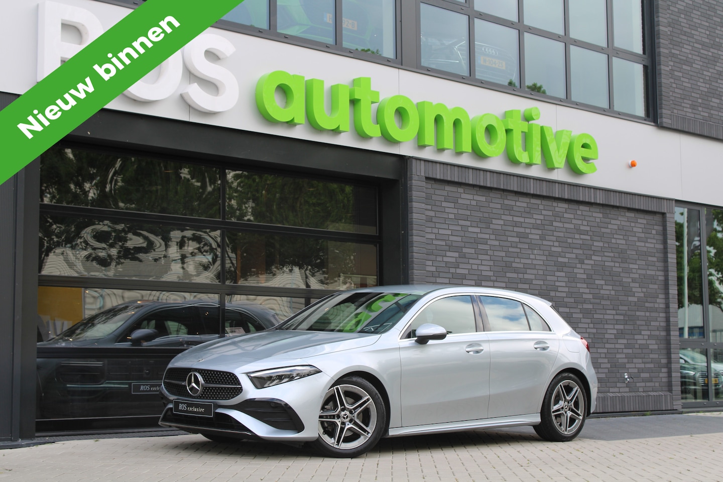Mercedes-Benz A-klasse - 200 AMG Line | AMG | FACELIFT | KEYLESS | SFEER | CAMERA | ACC | NAVI | - AutoWereld.nl