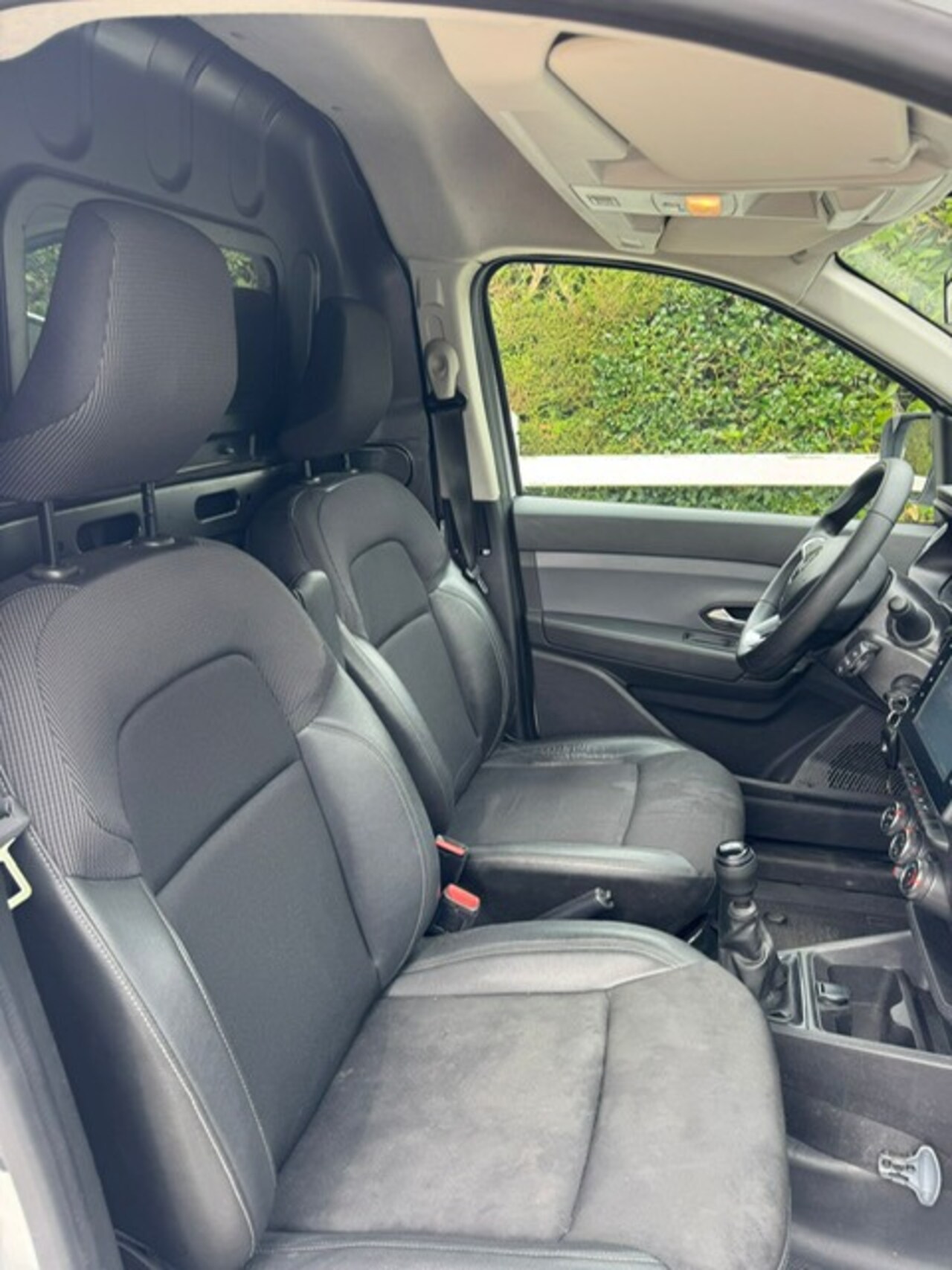 Renault Express - 1.5 dCi 75 Comfort + 1.5 dCi 75 Comfort