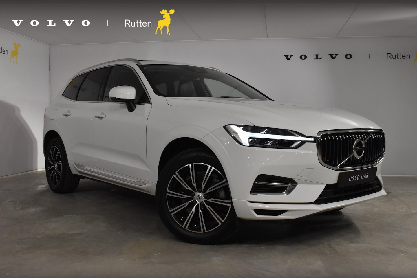 Volvo XC60 - T8 390PK Automaat Recharge AWD Inscription / Intellisafe / Panoramadak / head-up display / - AutoWereld.nl