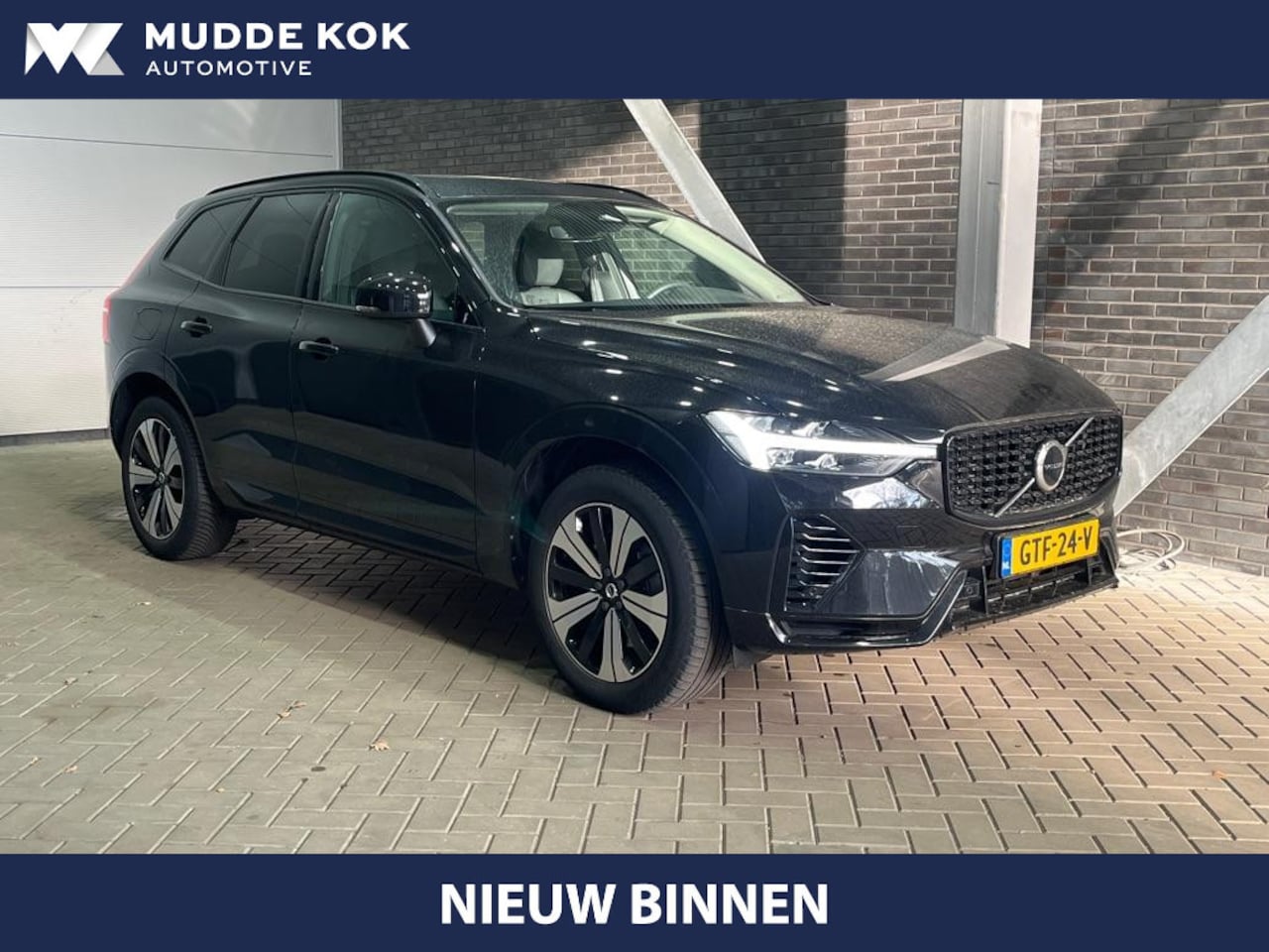 Volvo XC60 - T6 Plug-in hybrid Plus Dark | Panoramadak | ACC | Stoel+Stuurverwarming | BLIS | Keyless | - AutoWereld.nl