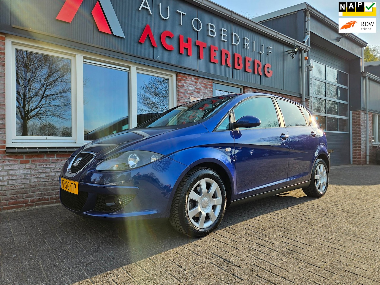 SEAT Altea - 1.6 Businessline Trekhaak! Airco/Clima! Cruise Control! PDC! Nette Auto! - AutoWereld.nl