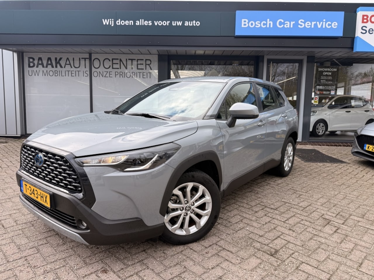 Toyota Corolla Cross - 2.0 HP Hybrid Active | Carplay | ACC | Camera - AutoWereld.nl
