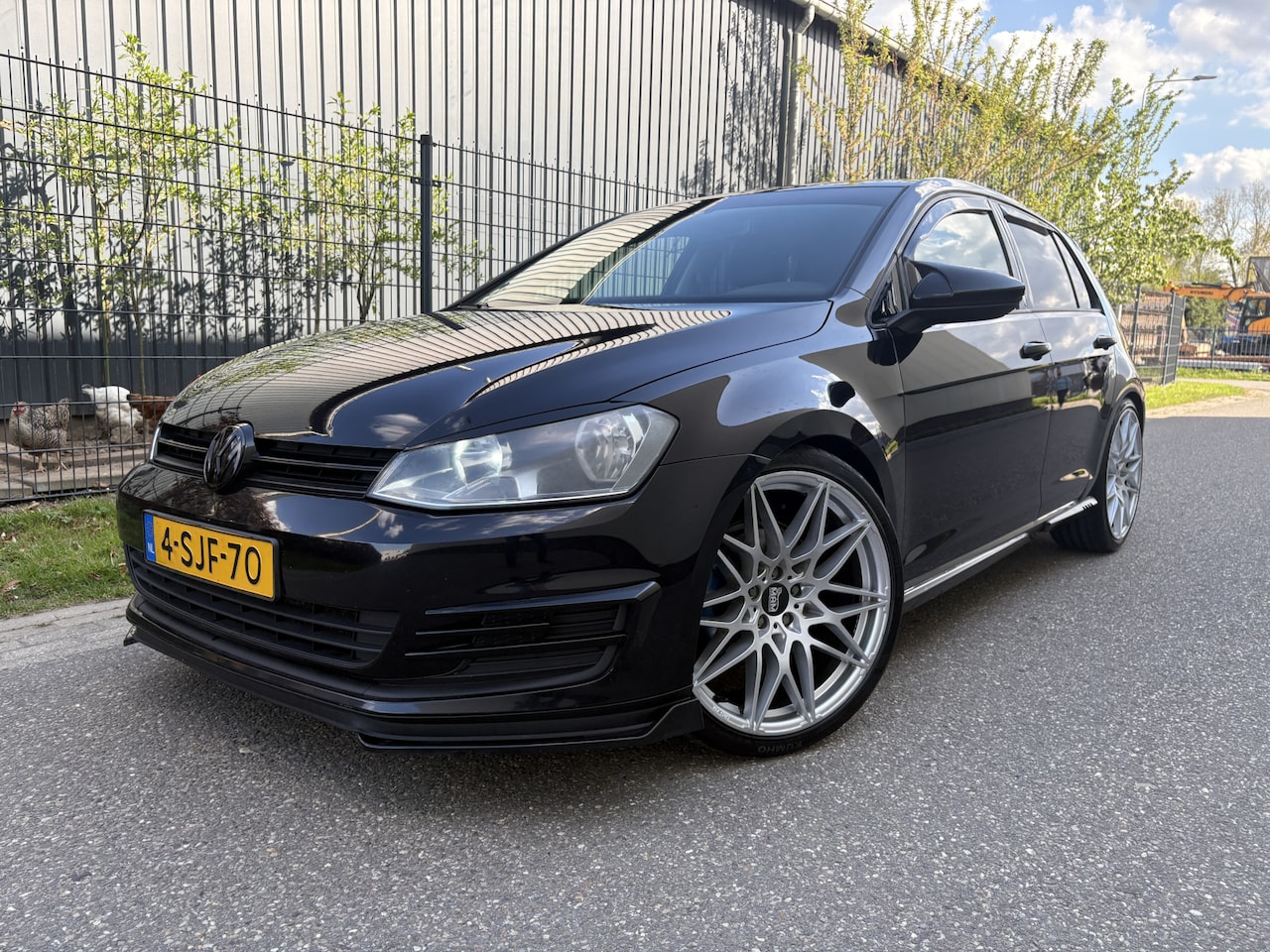 Volkswagen Golf - 1.2 TSI Highline / GTI UITGEVOERD / NAVI / CRUISE - AutoWereld.nl