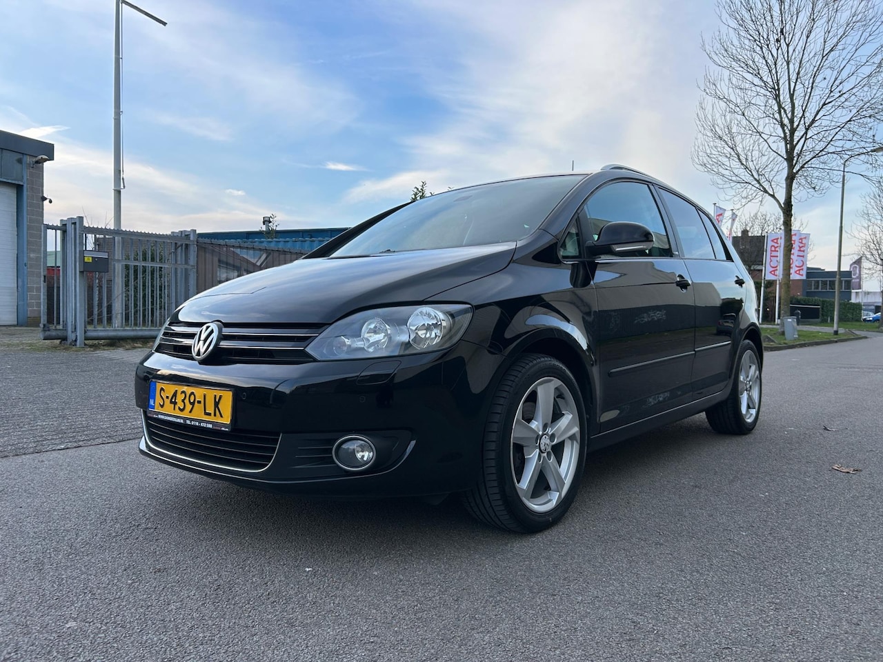 Volkswagen Golf Plus - 1.4 TSI Highline Camera/Navi/Stoelverwarming - AutoWereld.nl