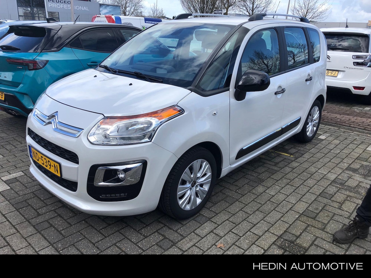 Citroën C3 Picasso - 1.2 110PK Feel Edition | 1ste Eigenaar | 37.000KM! | Climate Control | Camera | Parkeersen - AutoWereld.nl