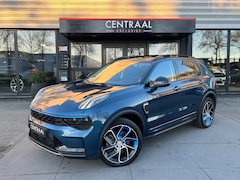 Lynk & Co 01 - 1.5 262PK|Pano|Infinity|BTW|Memory|360Camera|ACC|Carplay|Ambient Light|Keyless