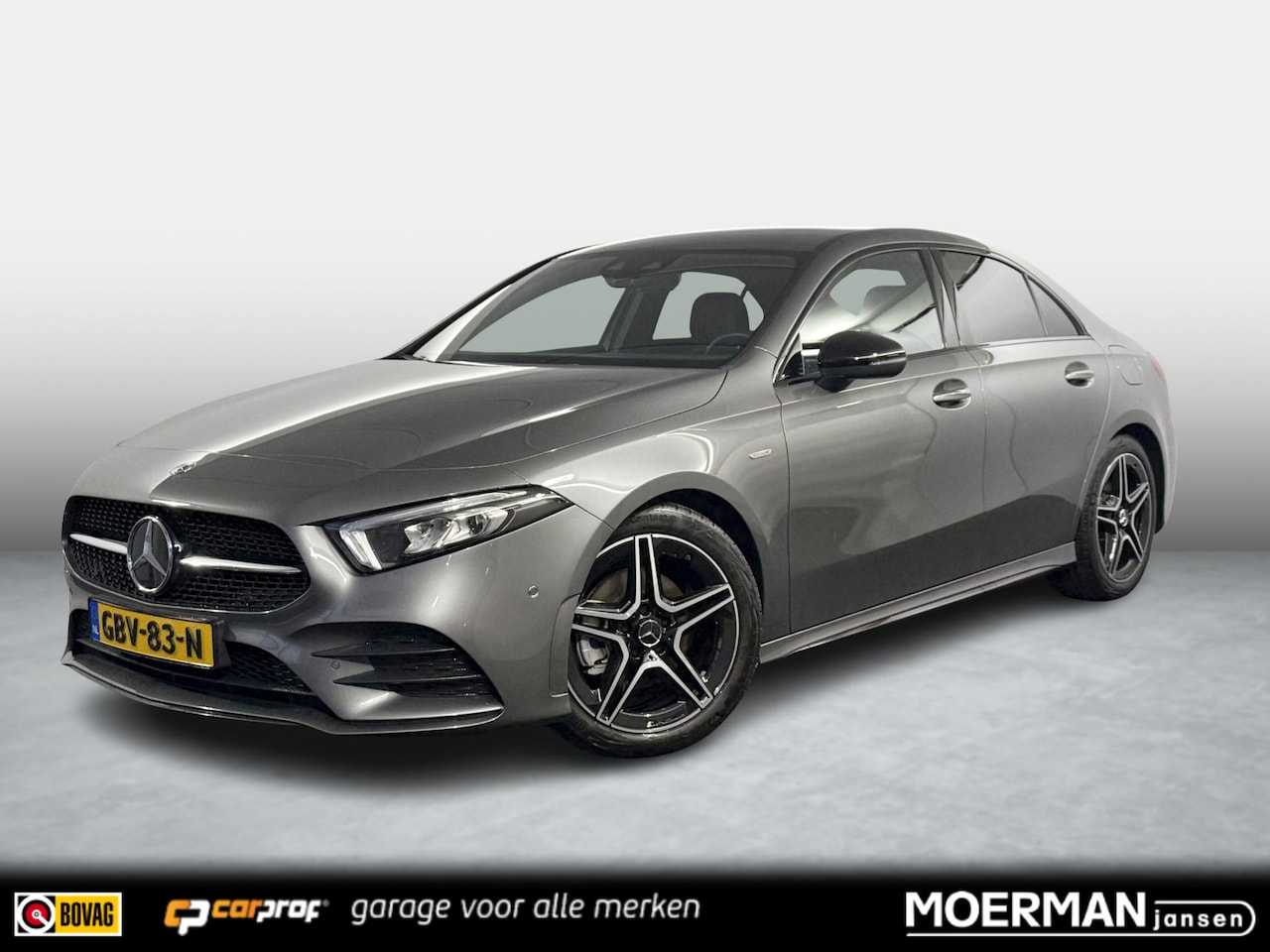 Mercedes-Benz A-klasse - 200 Business Solution AMG / Sedan / Automaat / AMG Pack / - AutoWereld.nl
