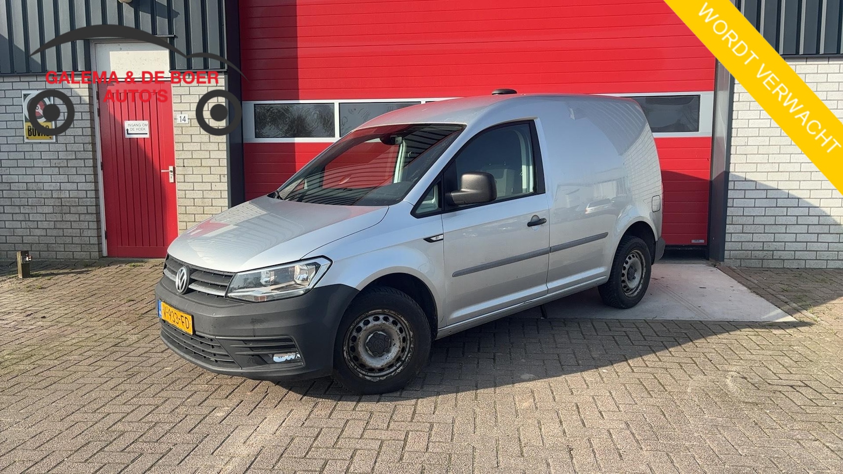 Volkswagen Caddy - 2.0 TDI L1H1 BMT Highline MOOIE INBOUW / NAVI / AIRCO / PDC / BLUETOOTH / CRUISE / NL-AUTO - AutoWereld.nl
