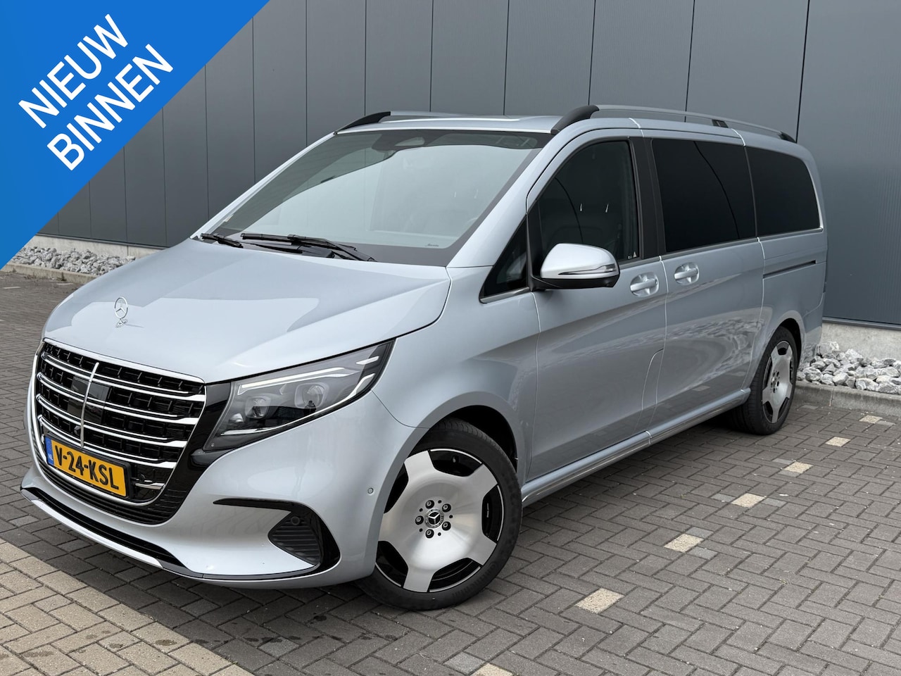 Mercedes-Benz V-klasse - 300d 4-MATIC Lang Exclusive 300d 4-MATIC Lang Exclusive - AutoWereld.nl