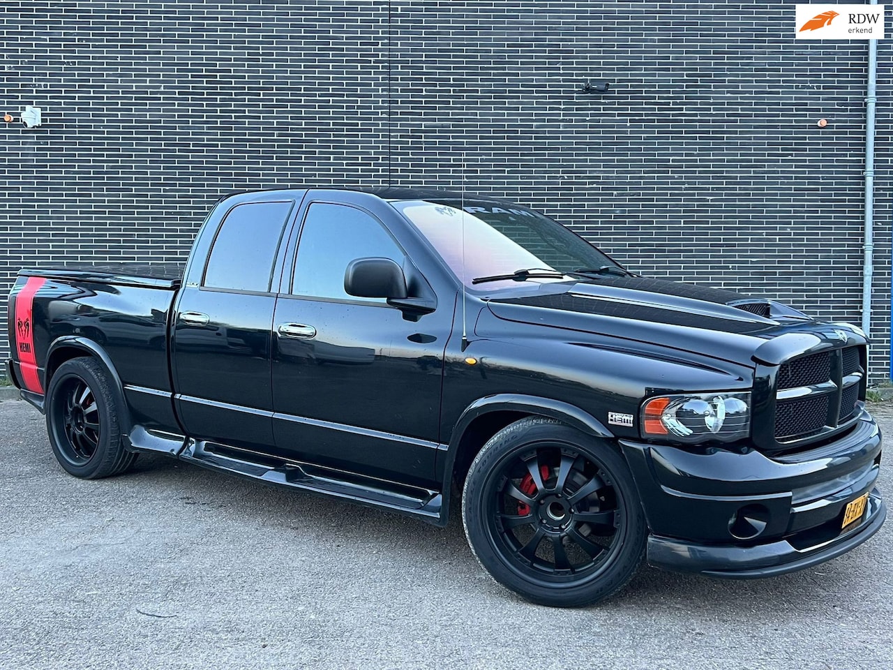 Dodge Ram 1500 - 5.7 liter! - AutoWereld.nl