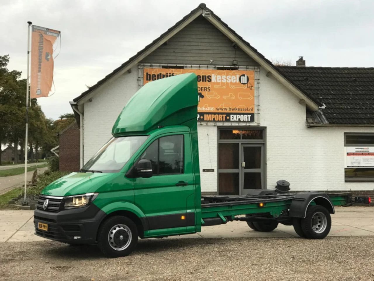 Volkswagen Crafter - 50 2.0 TDI 130 kW Euro 6 Automaat Dubbel Lucht Chassis - AutoWereld.nl