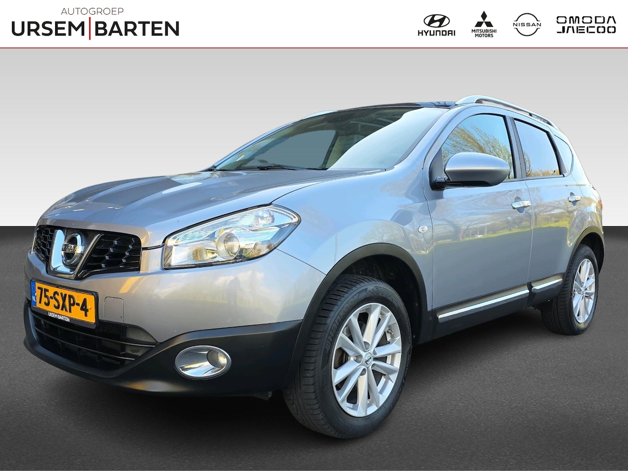 Nissan Qashqai - 1.6 Connect Edition | Winterset | Trekhaak | Glasdak | Cruisecontrol | Navigatie | Achteru - AutoWereld.nl