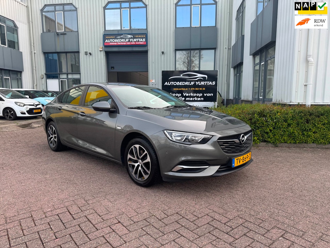 Opel Insignia Grand Sport - 1.5 Turbo Online Edition AUT!! - AutoWereld.nl