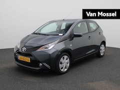 Toyota Aygo - 1.0 VVT-i x-play | Navigatie | Camera | Airco |