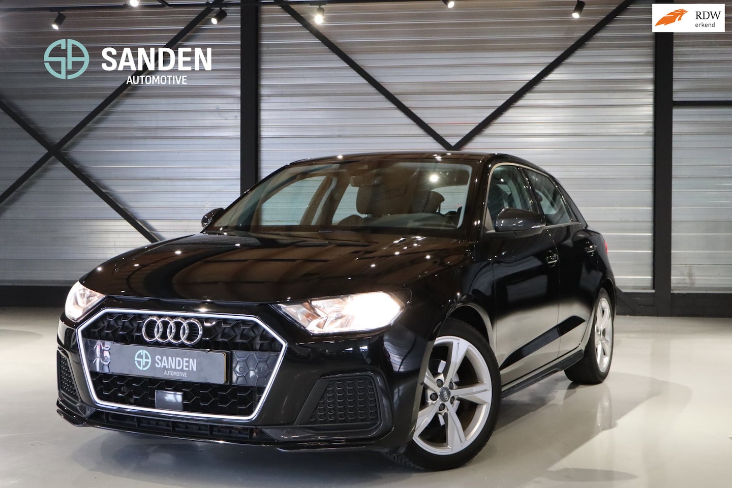 Audi A1 Sportback - 30 TFSI Epic|5Deurs| Zeer nette auto|Clima|Sportstoelen|Adaptive cruise|navigatie|parkeers - AutoWereld.nl