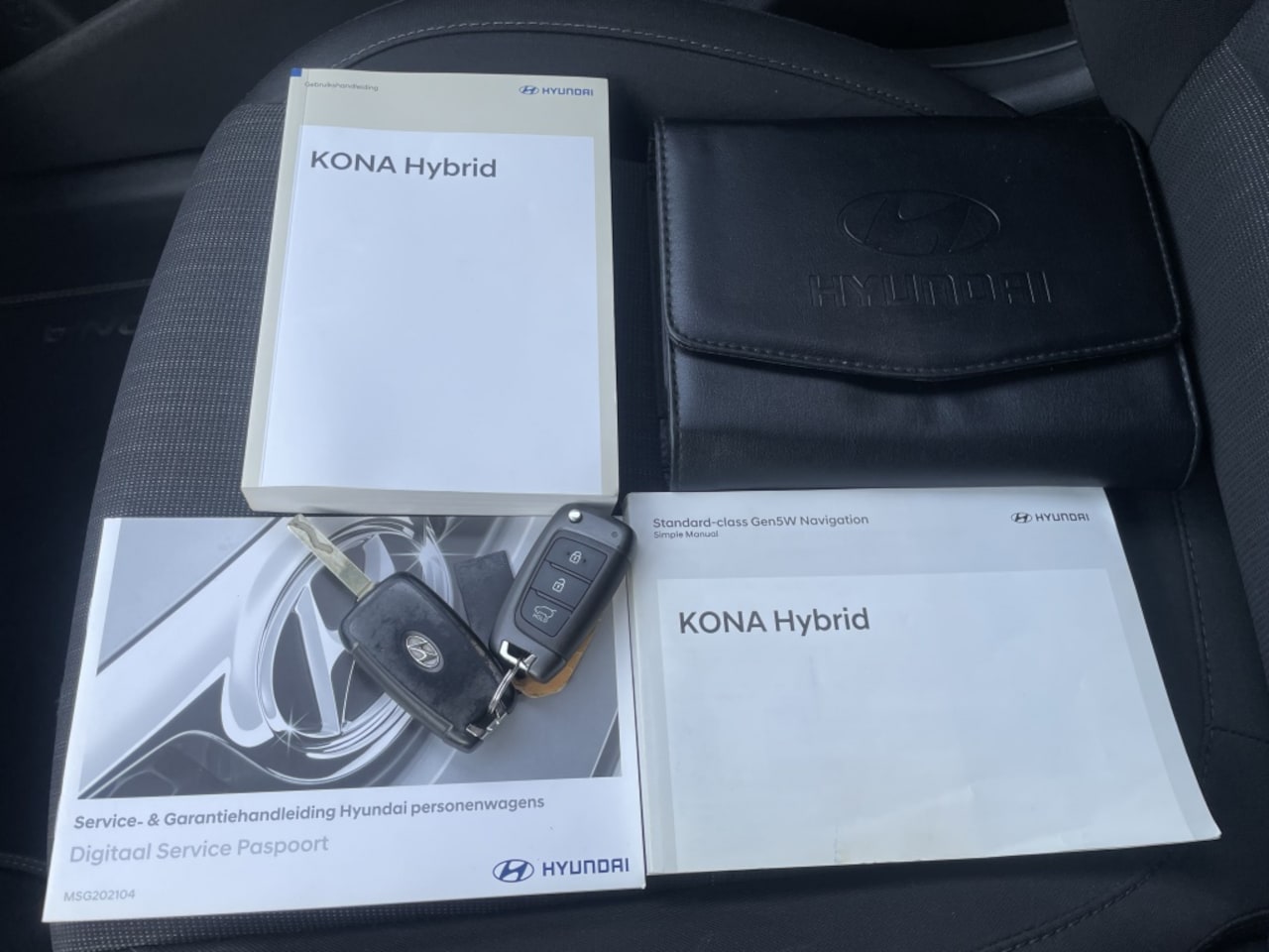 Hyundai Kona - 1.6 GDI HEV Comf Smart*RIJKLAARPRIJS*