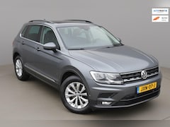 Volkswagen Tiguan - Massage|Parkeerhulp|Camera|Trekhaak|Luxe|