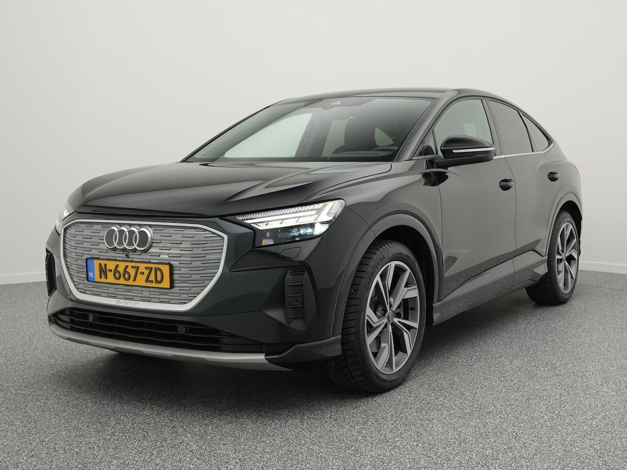 Audi Q4 Sportback e-tron - 50 QUATTRO 77 kWh 299 PK Advanced | Matrix koplampen | Achteruitrijcamera | Head-Up Augmen - AutoWereld.nl