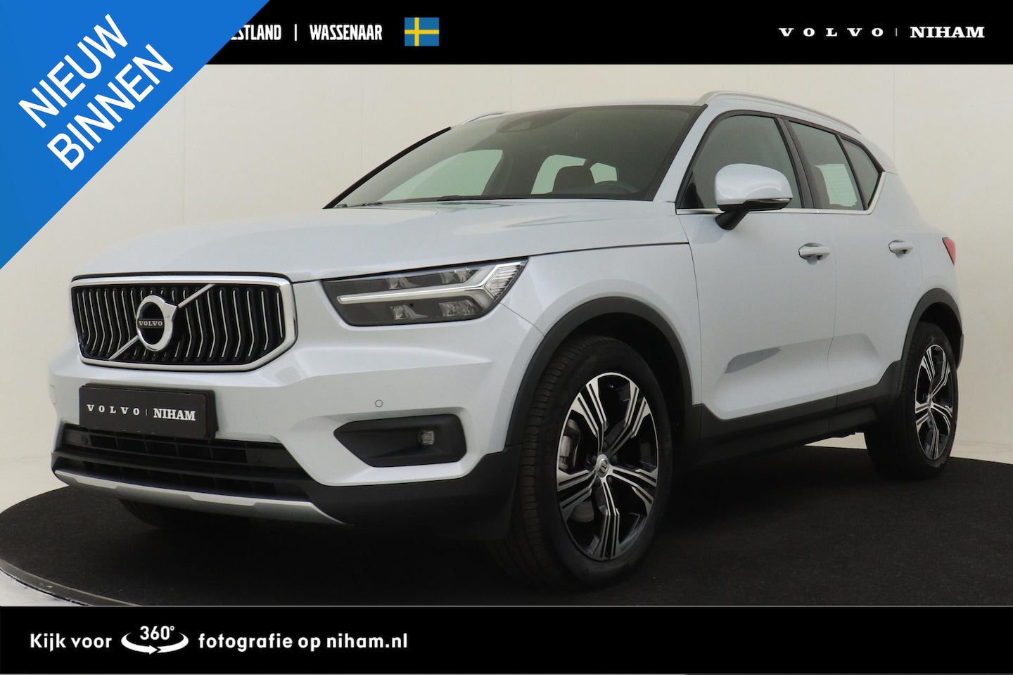 Volvo XC40 - B4 (M-HYBRID) INSCRIPTION -LEDER|CAMERA|KEYLESS|BLIS|CLIMATE|VERW.VOORRUIT|19" - AutoWereld.nl