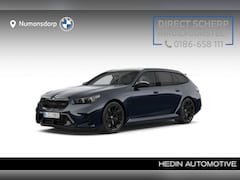 BMW 5-serie Touring - M5 | Panorama | Getint glas | Trekhaak | Stoelvent. | Merino leder