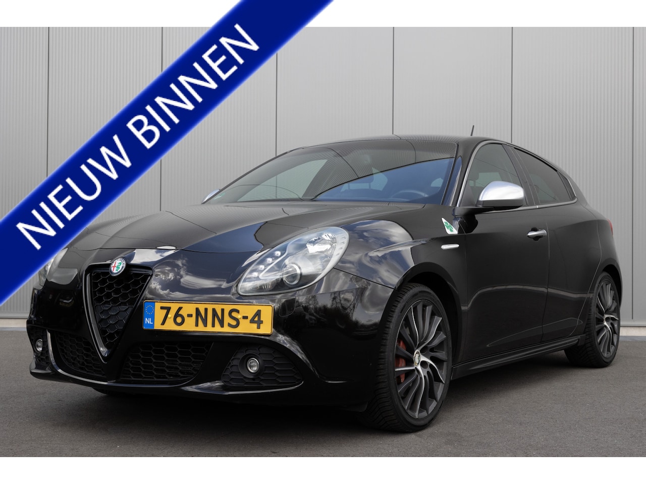 Alfa Romeo Giulietta - 1.7 TBi Quadrifoglio Verde | LEDER | HISTORIE - AutoWereld.nl