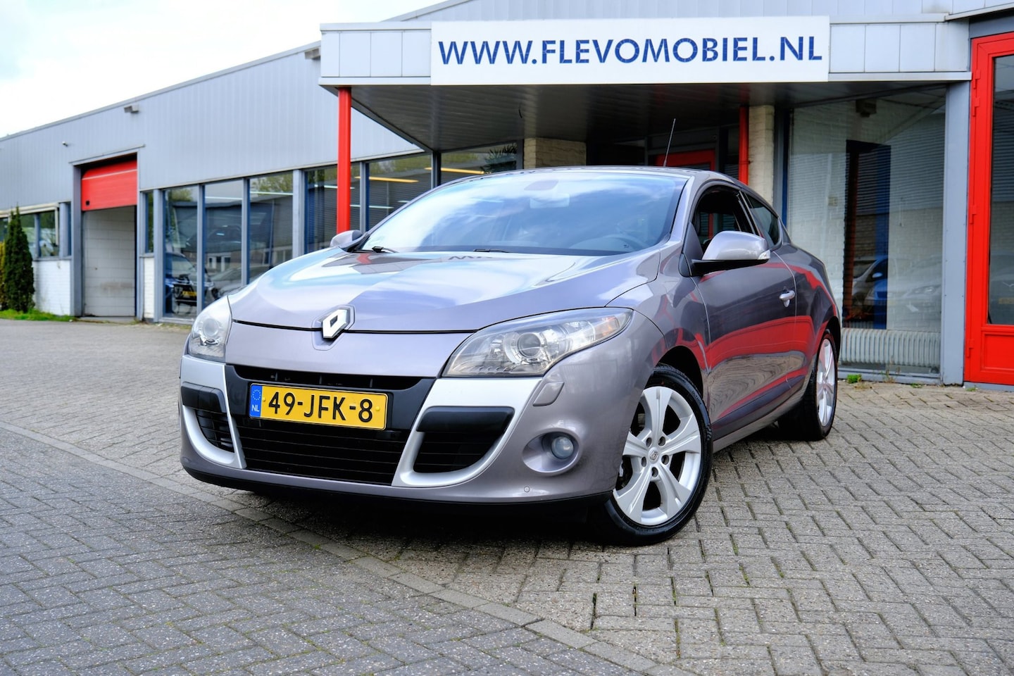 Renault Mégane Coupé - 1.6 Dynamique Xenon|Navi|Clima|LMV - AutoWereld.nl