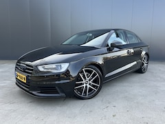 Audi A3 Limousine - 1.4 TFSI BLACK EDITION Attraction NAVI CRUISE ECC LMV