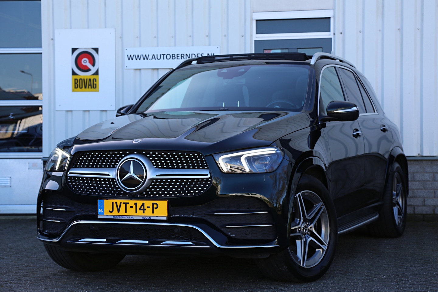 Mercedes-Benz GLE-Klasse - 450 6 Cilinder 4MATIC AMG 7persoons*Luchtvering/Pano/Elek. Trekhaak/Burmester/ACC/360/Stoe - AutoWereld.nl