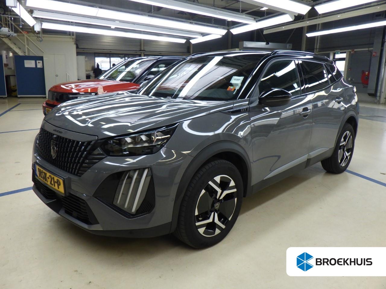 Peugeot 2008 - 1.2 Hybrid 145 GT | Automaat | Navigatie | Camera voor + achter | Massage | Stoelverwarmin - AutoWereld.nl