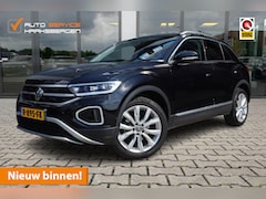 Volkswagen T-Roc - 1.5 TSI Style | Trekhaak | Camera | ACC |