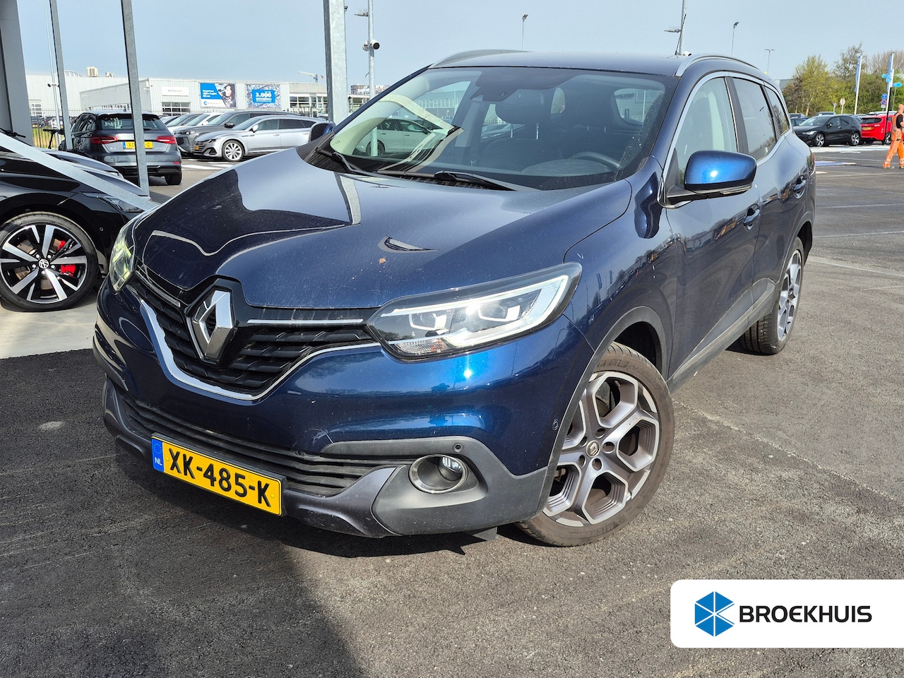 Renault Kadjar - 1.2 TCe Bose 130 Pk | Trekhaak | Navigatie | Achteruitrijcamera | Stoelverwarming | Keyles - AutoWereld.nl