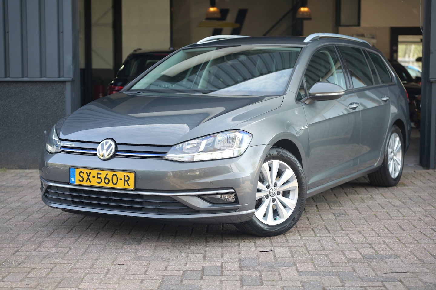 Volkswagen Golf Variant - 1.5 TSI Comfortline CarPlay|PDC|LED - AutoWereld.nl