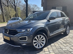 Volkswagen T-Roc - 1.5 TSI Sport, led, 1/2leer, digid, nav, ecc, th,