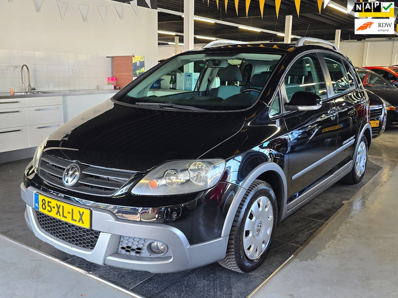 Volkswagen Golf - 1.4 TSI Cross/AUTOMAAT/CRUISE/HOGE INSTAP - AutoWereld.nl