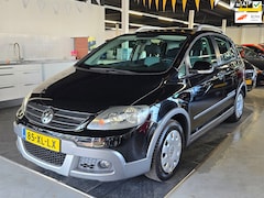 Volkswagen Golf - 1.4 TSI Cross/AUTOMAAT/CRUISE/HOGE INSTAP