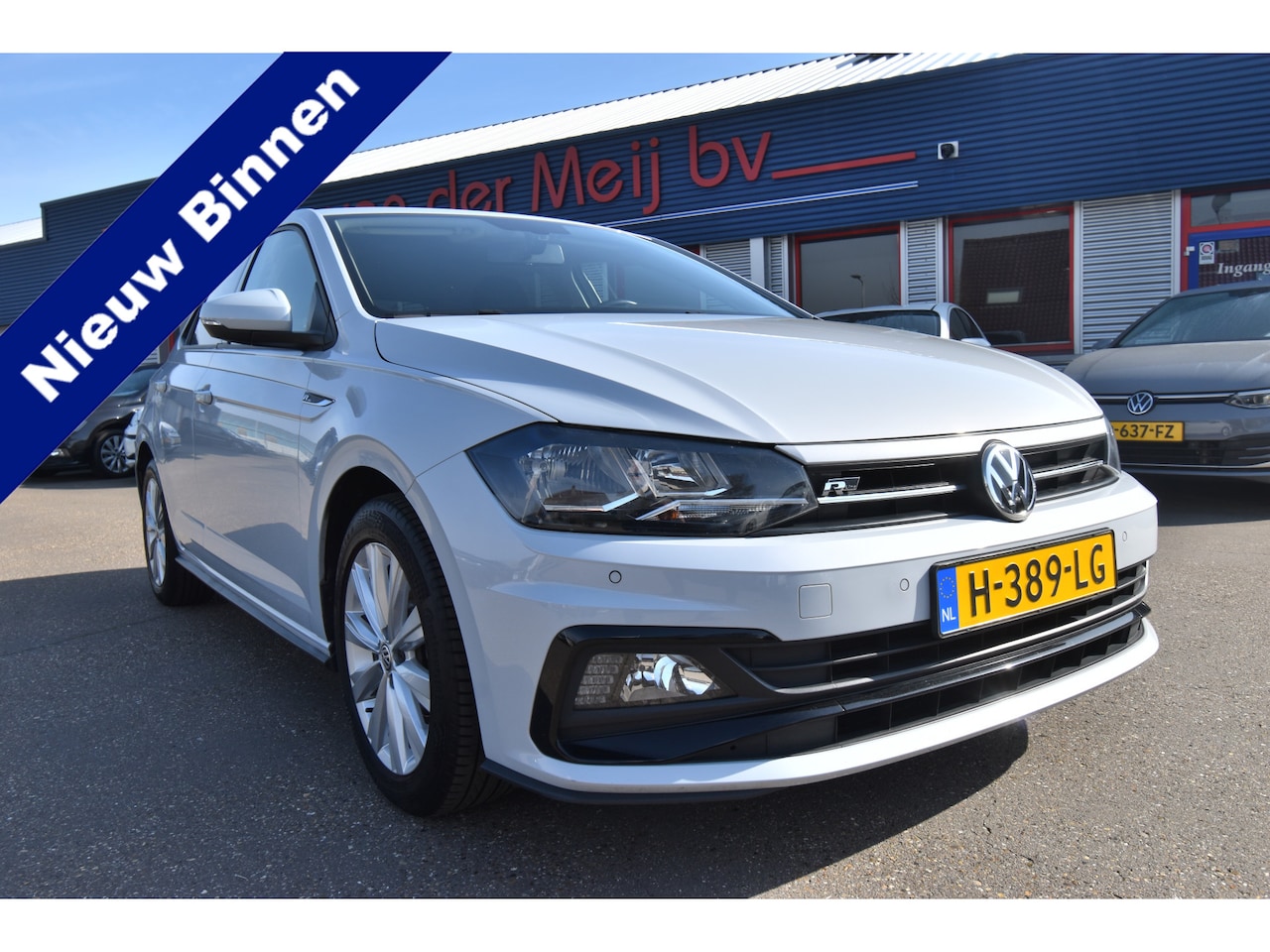 Volkswagen Polo - 1.0 TSI Highline R-Line , CLIMATR , CR CONTR  ,  NAVI , PDC V+A ,  LMV16 , - AutoWereld.nl