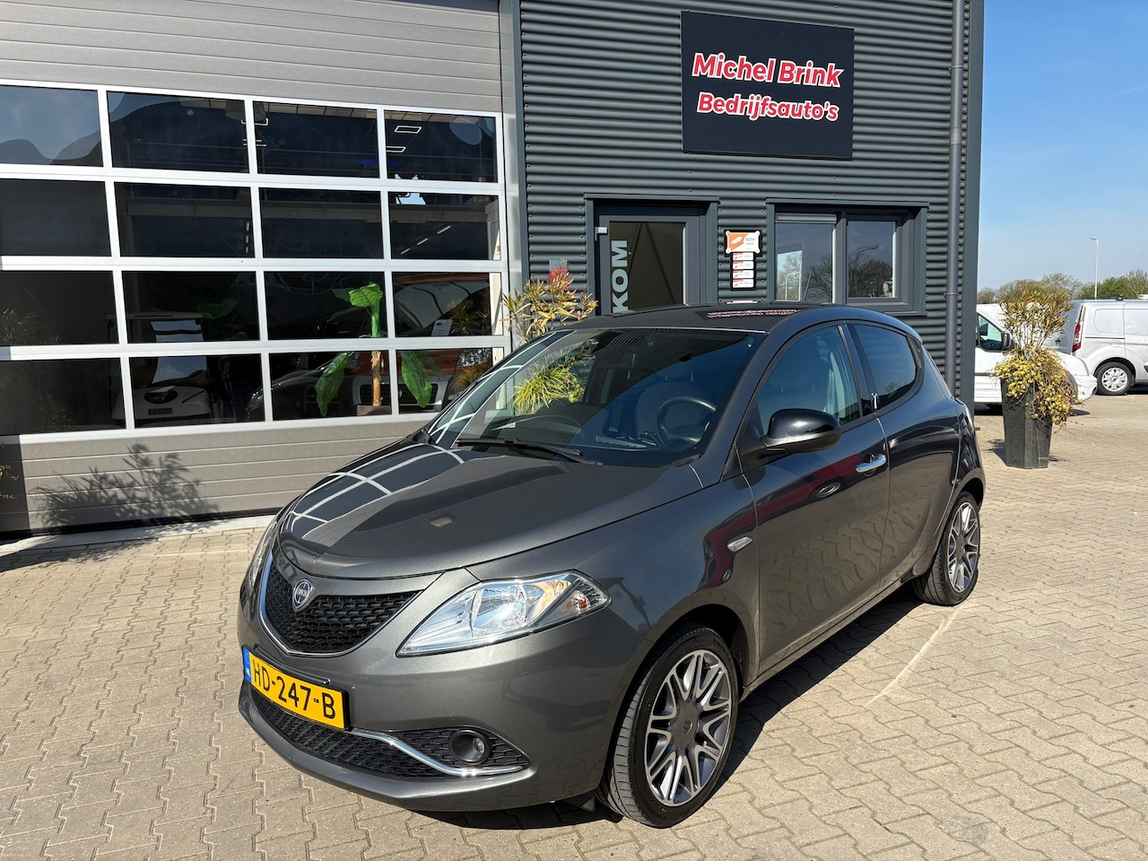 Lancia Y(psilon) - Ypsilon 0.9 TwinAir Navigatie Automaat - AutoWereld.nl