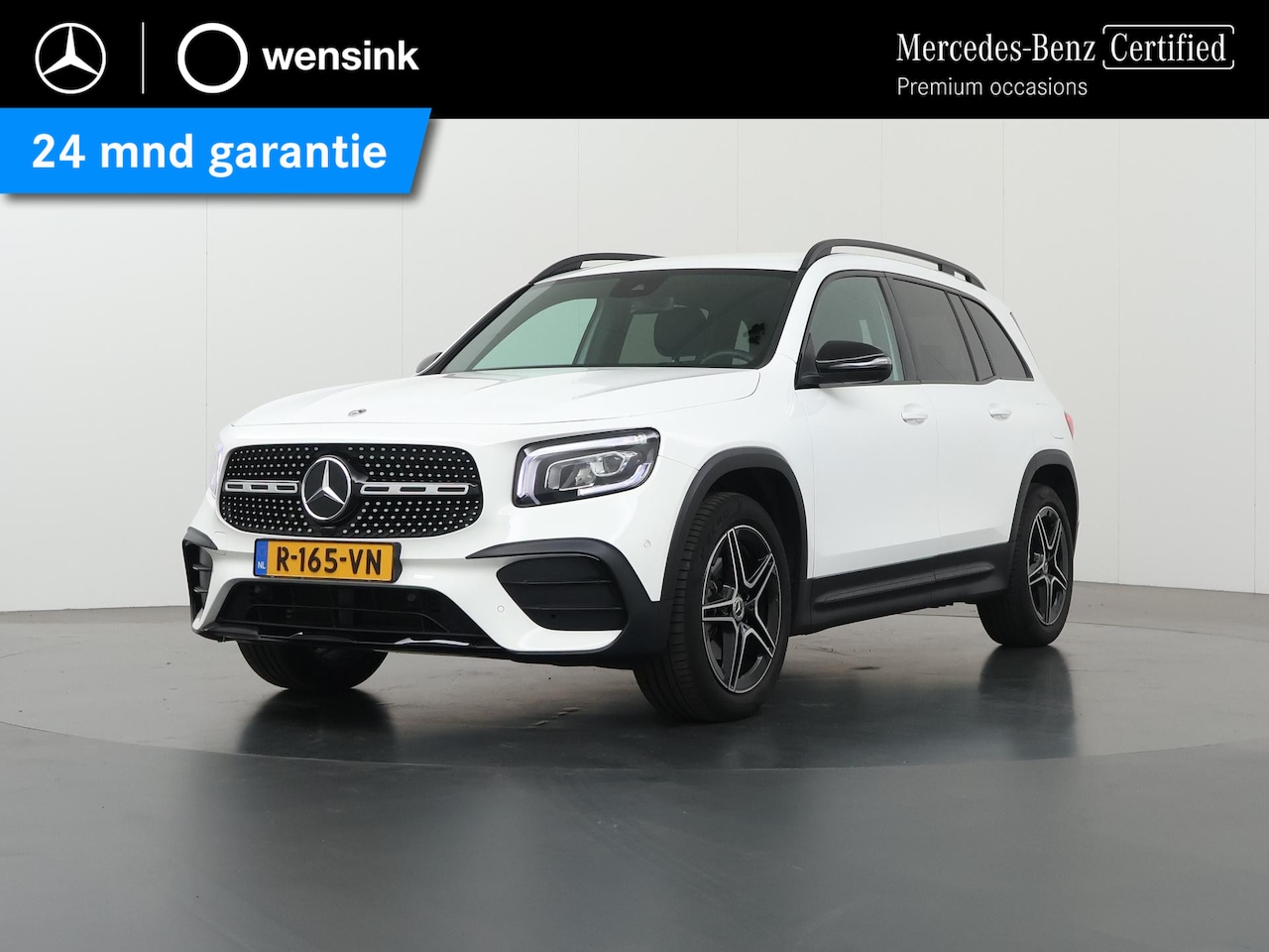 Mercedes-Benz GLB - 180 AMG Line | Night | Widescreen | Stoelverwarming | Achteruitrijcamera | Sfeerverlichtin - AutoWereld.nl