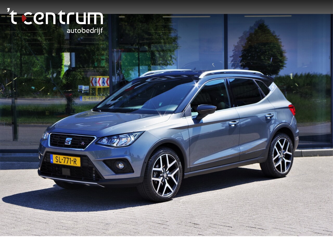 SEAT Arona - 1.0 TSI Automaat FR, Cruise Control, Camera, Climate Control, Carplay - AutoWereld.nl