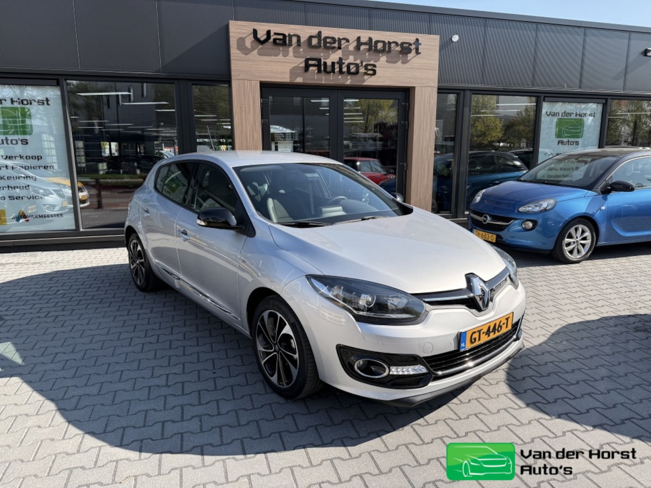 Renault Mégane - 1.2 TCe Bose Navi unieke kmstand automaat - AutoWereld.nl