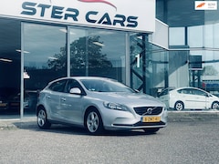 Volvo V40 - 1.6 D2 Momentum|Automaat|Onderhoud|Trekhaak|